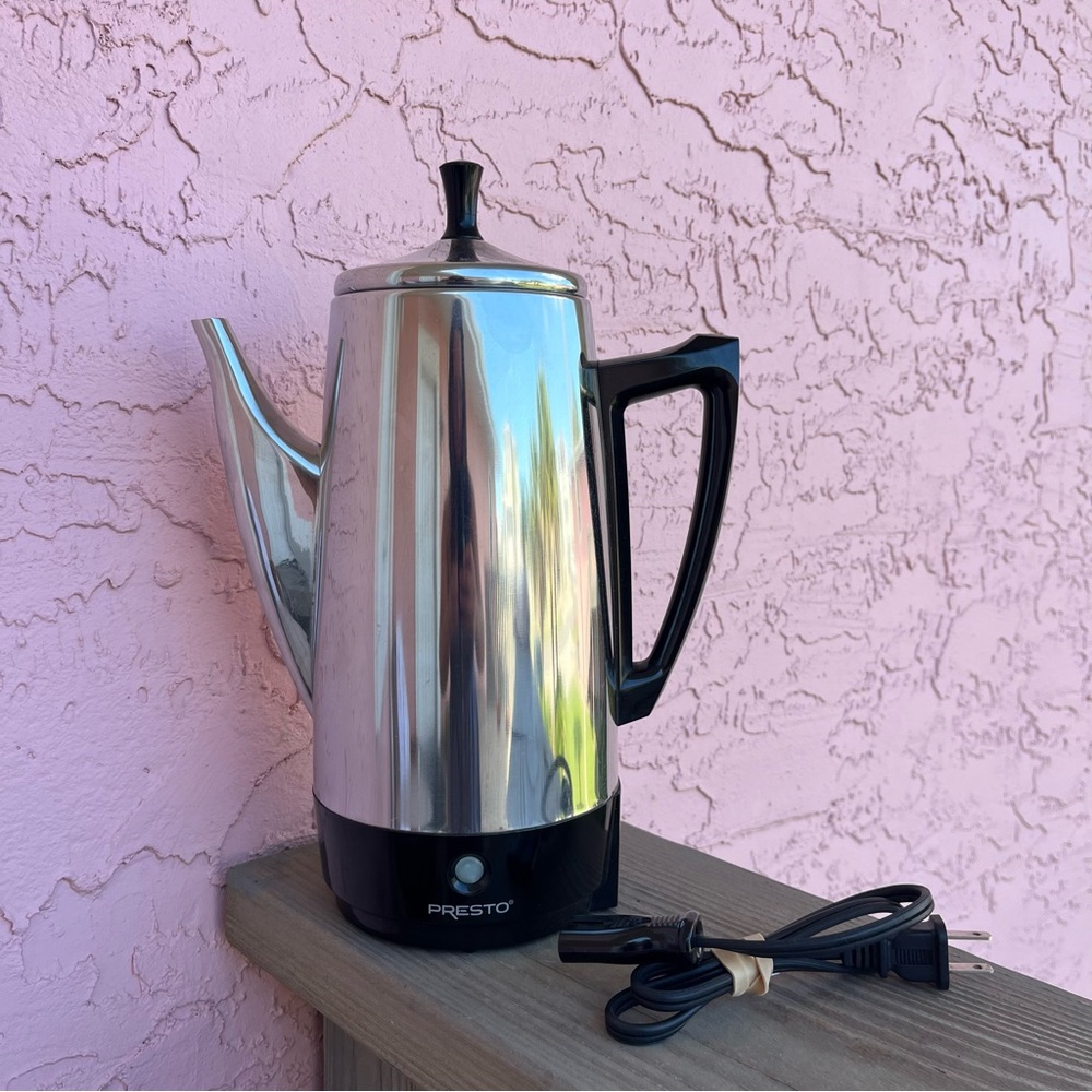 Presto 12-Cup Stainless Steel Electric Coffee Percolator Model 0281105 Untested